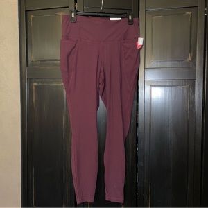 NWT lane Bryant LIVI leggings